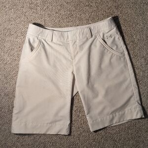UNDER Armour performance shorts, size 4